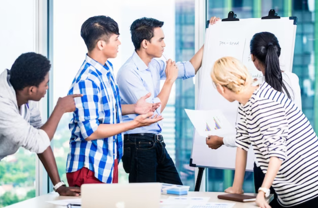 5 Mẹo Làm Việc Nhóm Nhanh Chóng và Hiệu Quả để Chinh Phục Kỹ Năng Học Nhóm